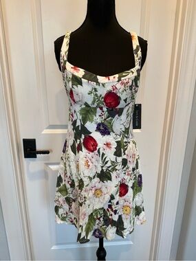 NWT Seni & Cade Floral Textured Fit & Flare Mini Dress Medium M Y11